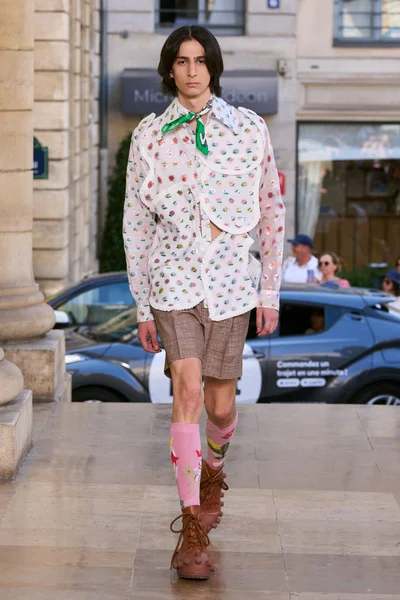 Look 37